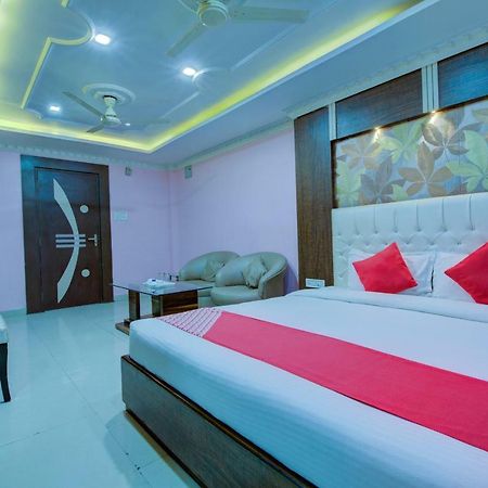 Oyo 14579 The Hangout Jamshedpur Ngoại thất bức ảnh