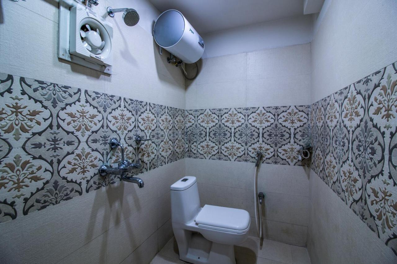 Oyo 14579 The Hangout Jamshedpur Ngoại thất bức ảnh