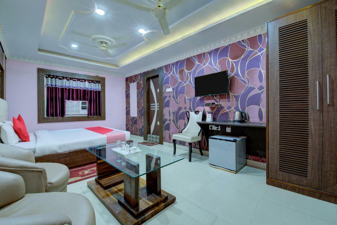 Oyo 14579 The Hangout Jamshedpur Ngoại thất bức ảnh