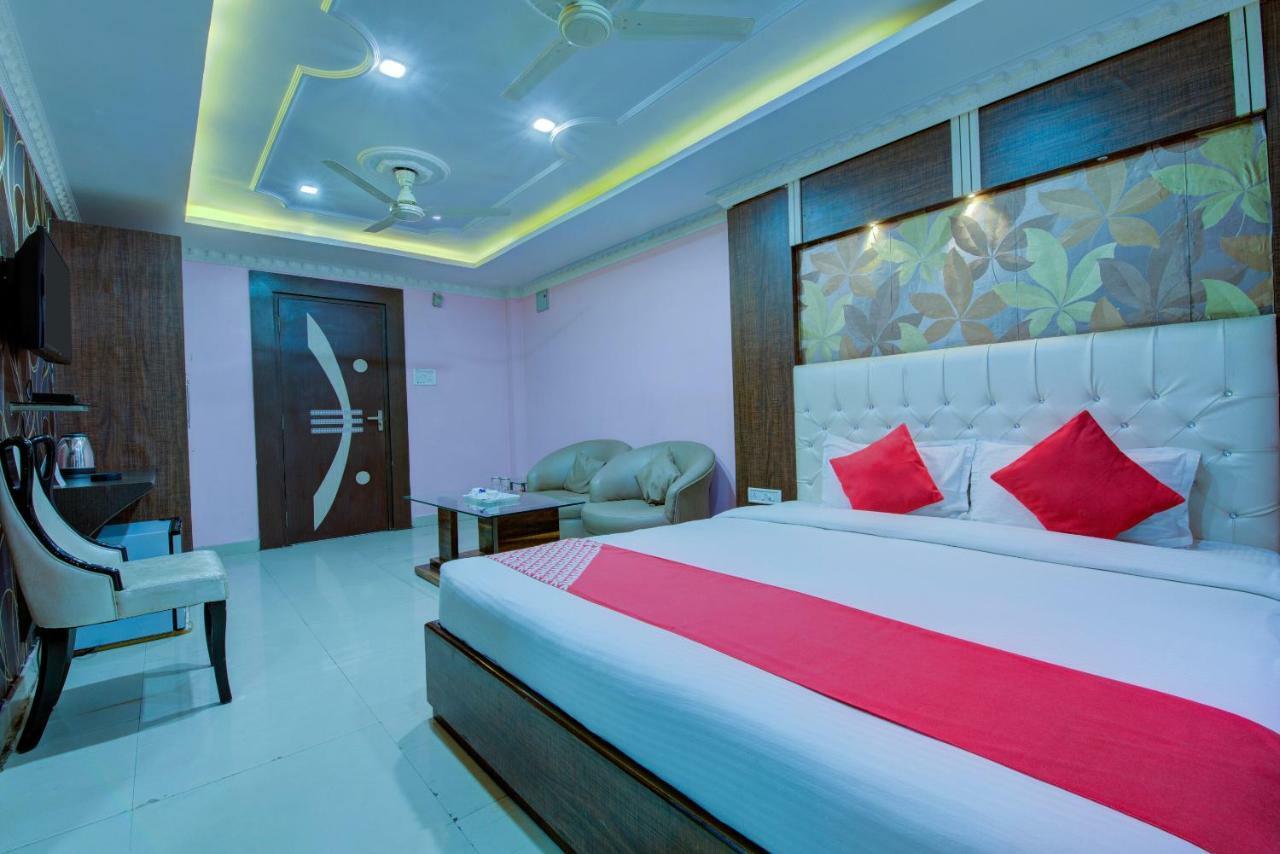 Oyo 14579 The Hangout Jamshedpur Ngoại thất bức ảnh