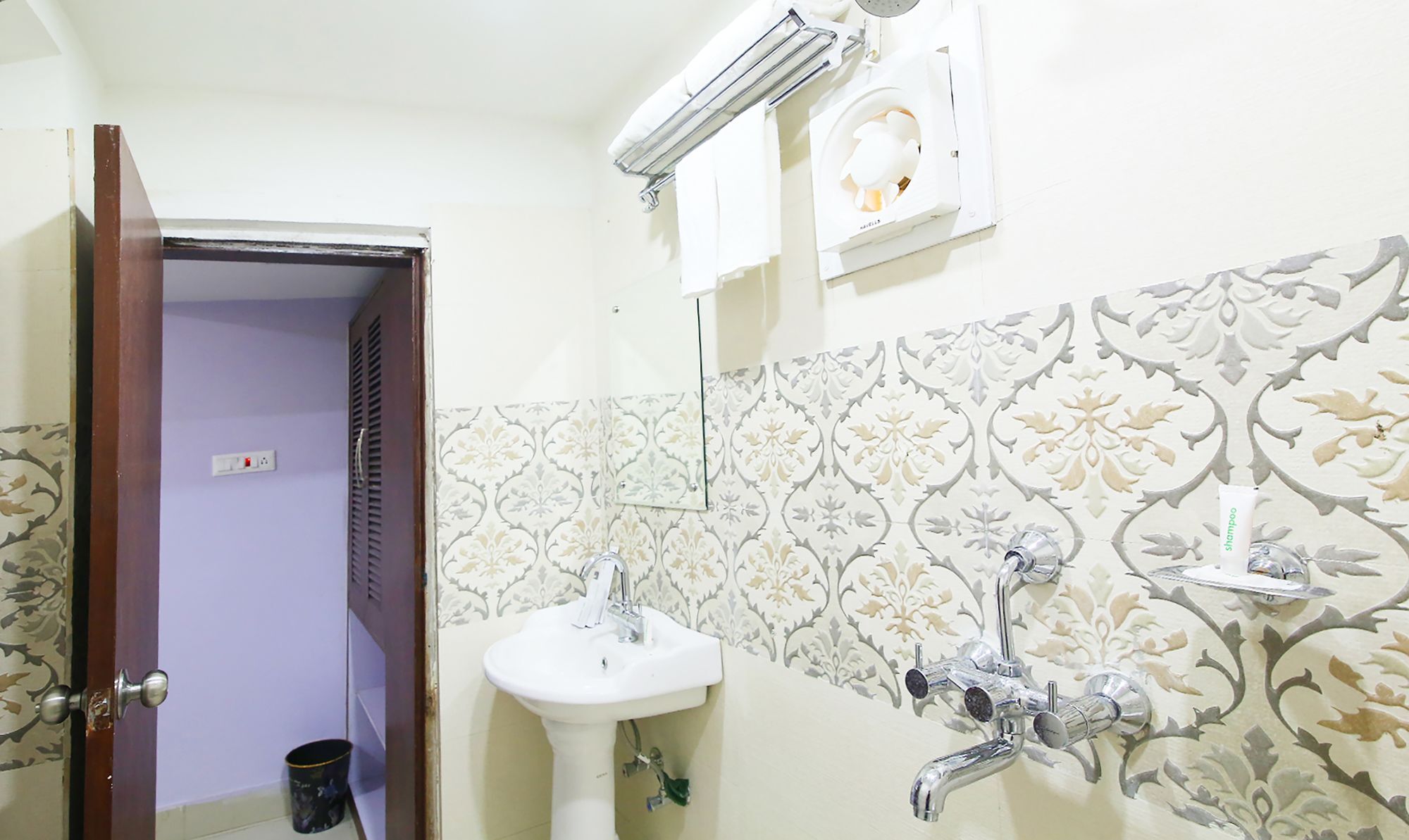 Oyo 14579 The Hangout Jamshedpur Ngoại thất bức ảnh